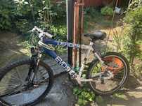 Vand doua biciclete
