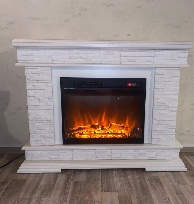 Semineu electric placat cu piatra alba