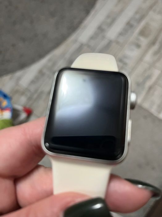 Часовник apple като нов