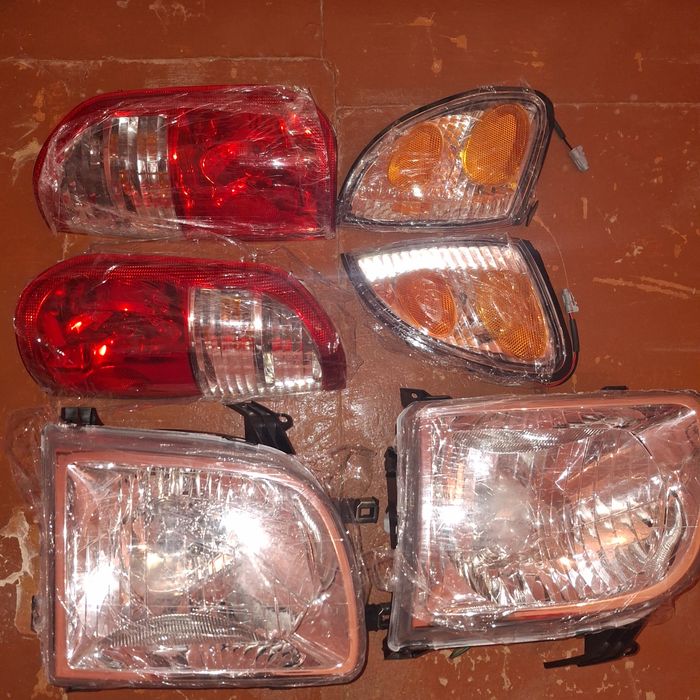 Продам Фары новые в упаковке. На ZX Grand Taiger.