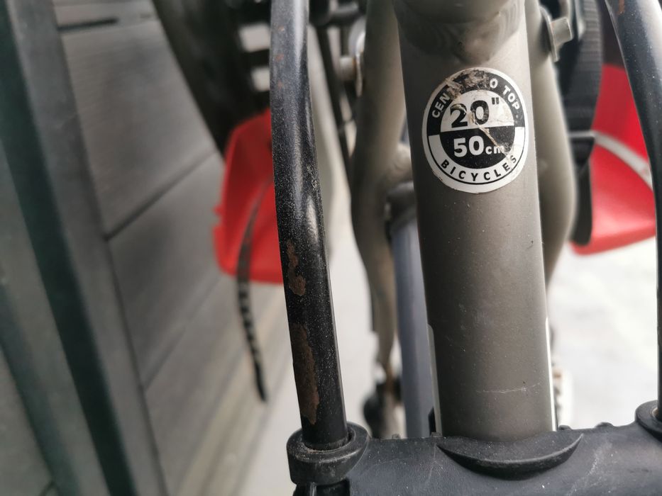 Bicicleta Merida, citiți toată descrierea.