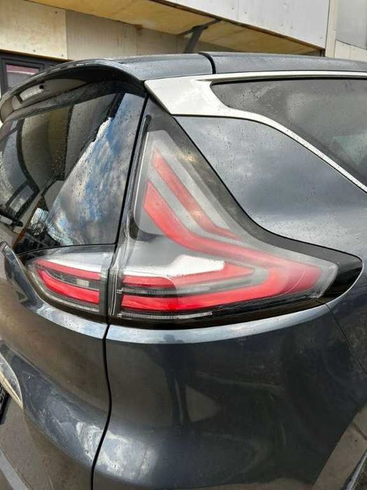 Lampa stop pe aripa stanga  / dreapta Renault Espace 5 2018