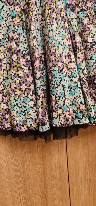 Цветна ефирна рокля 36 размер