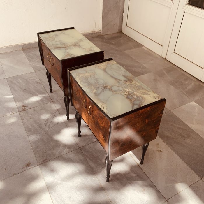 Италиански нощни шкафчета от 60-те