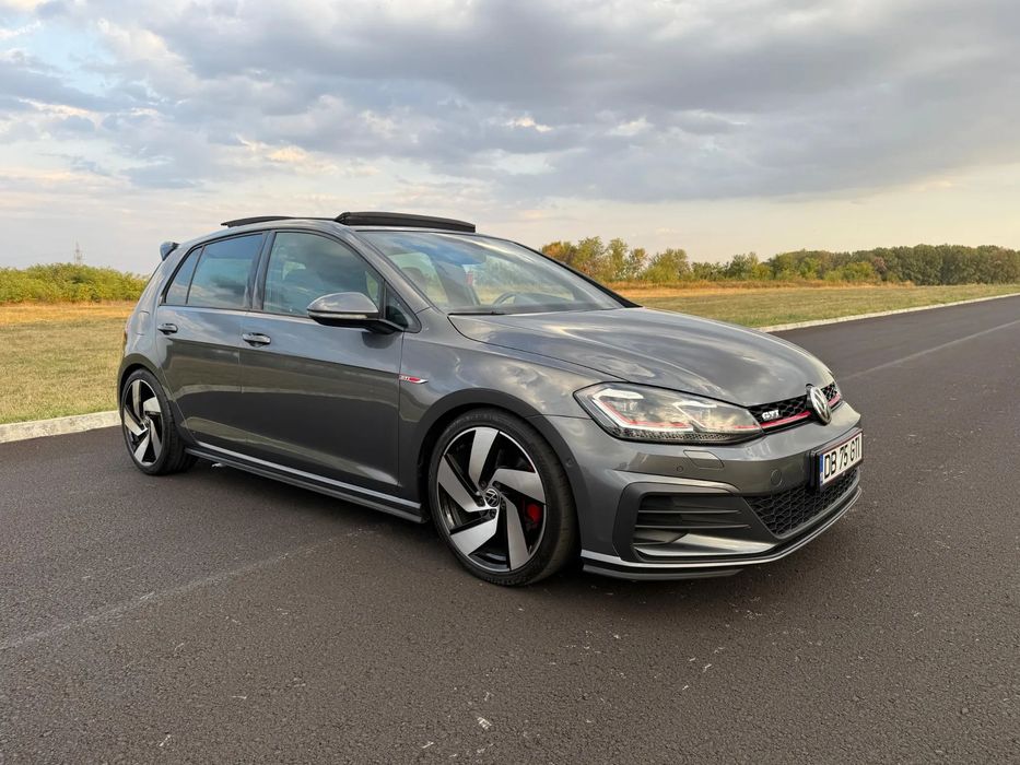 Volkswagen Golf VW Golf 7.5 GTI – Stage 2, 330 CP, istoric complet si CASCO activ.