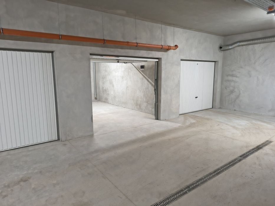 Дава се под наем Гараж / Паркомясто в София, Малинова долина - 18 кв.м за 102 € - Снимка #6