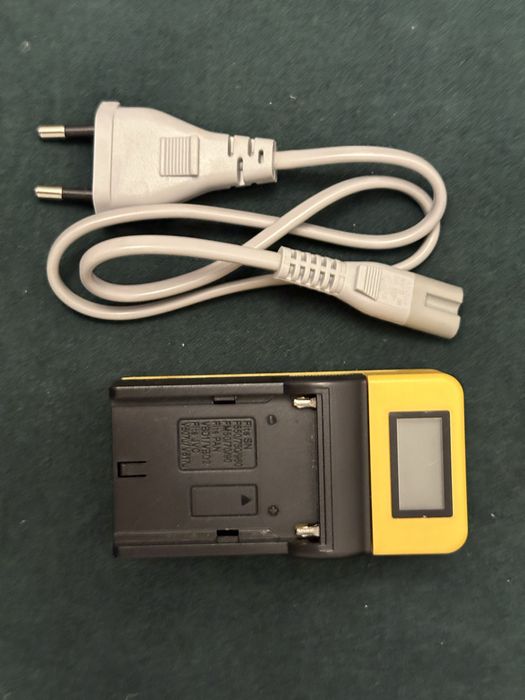 Incarcator Patona pentru acumulatori NP-F