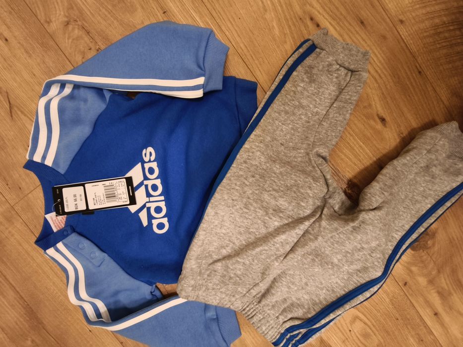 Adidas за момче нови