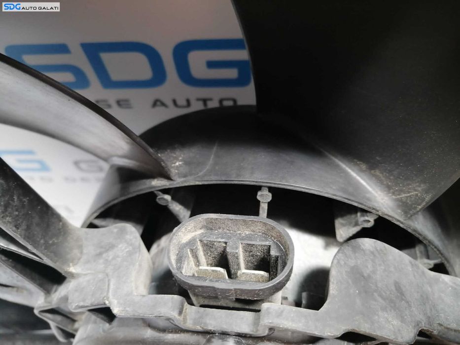 Ventilator Electroventilator Renault Megane 3 1.6 DCI 2008 - 2015 Cod 214812415R 214812415 M155548 A08101066L