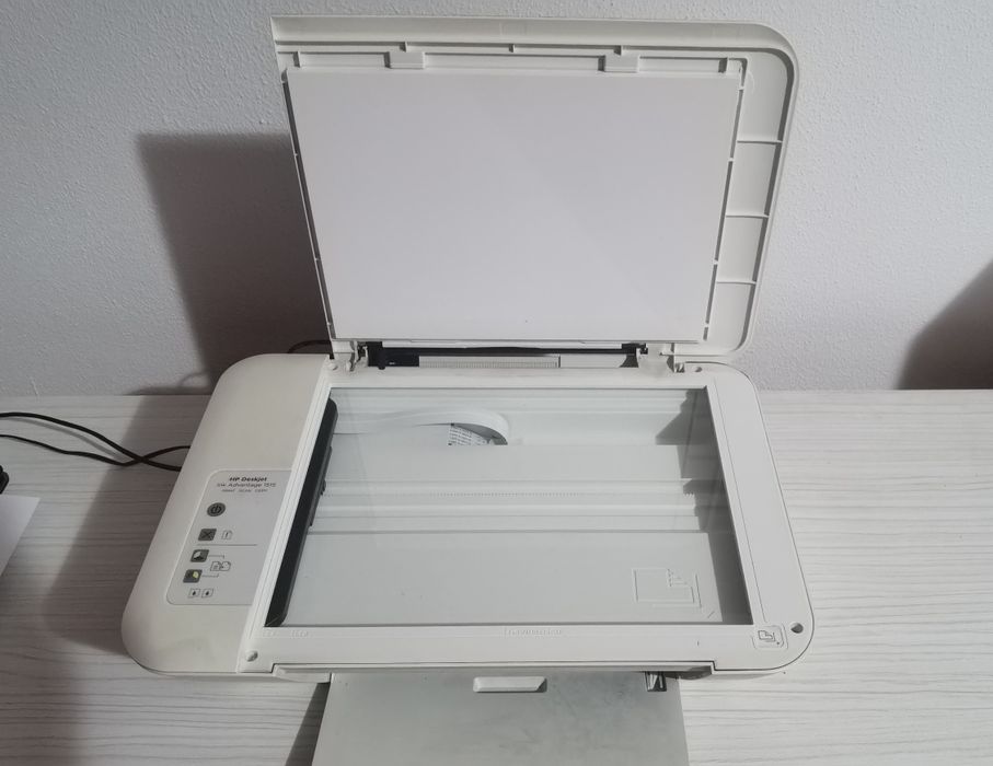 Imprimanta multifuncțională HP Deskjet 1515