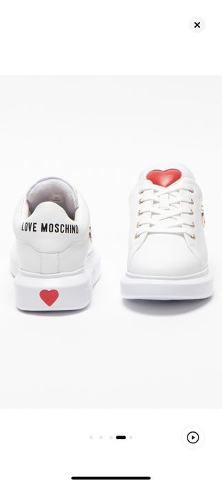 Бели кецове Love Moscino