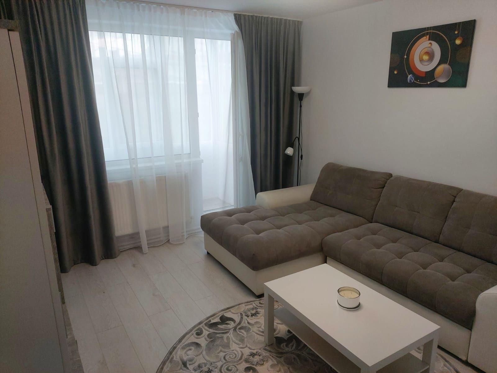 Închiriez apartament direct propietar