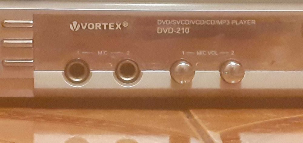 DVD playere Vortex 210, Orion 407X și E-Boda 444 S