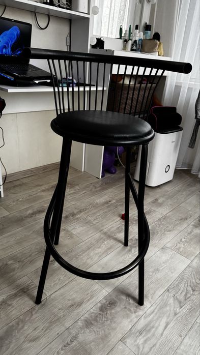 Продам Барный стул