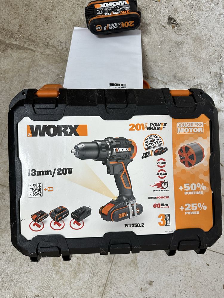 Bormasina filetanta percutie Worx wt350.2