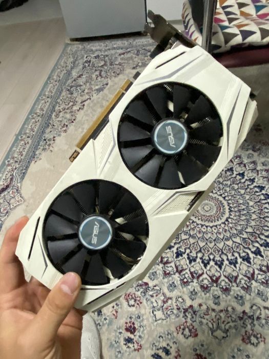 Видеокарта Asus GTX 1070