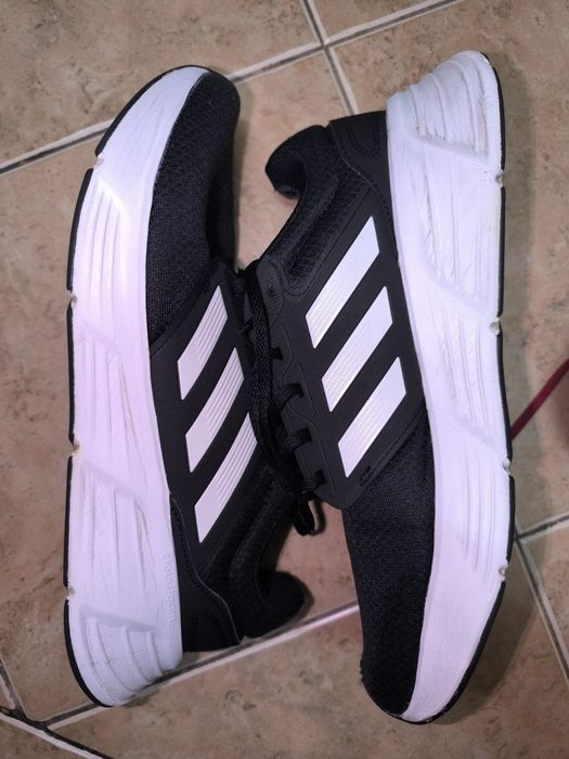 Адидас черни иншервни номер 46 Разпродажба