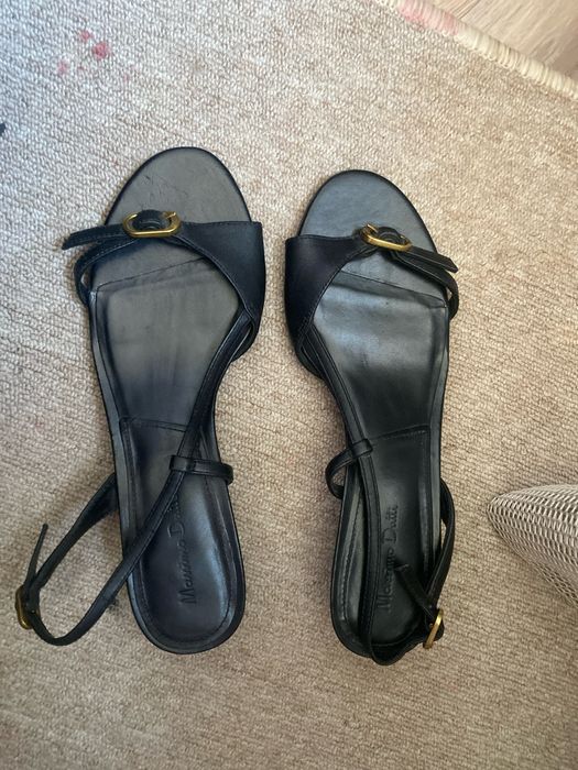 Продаються сапоги zara