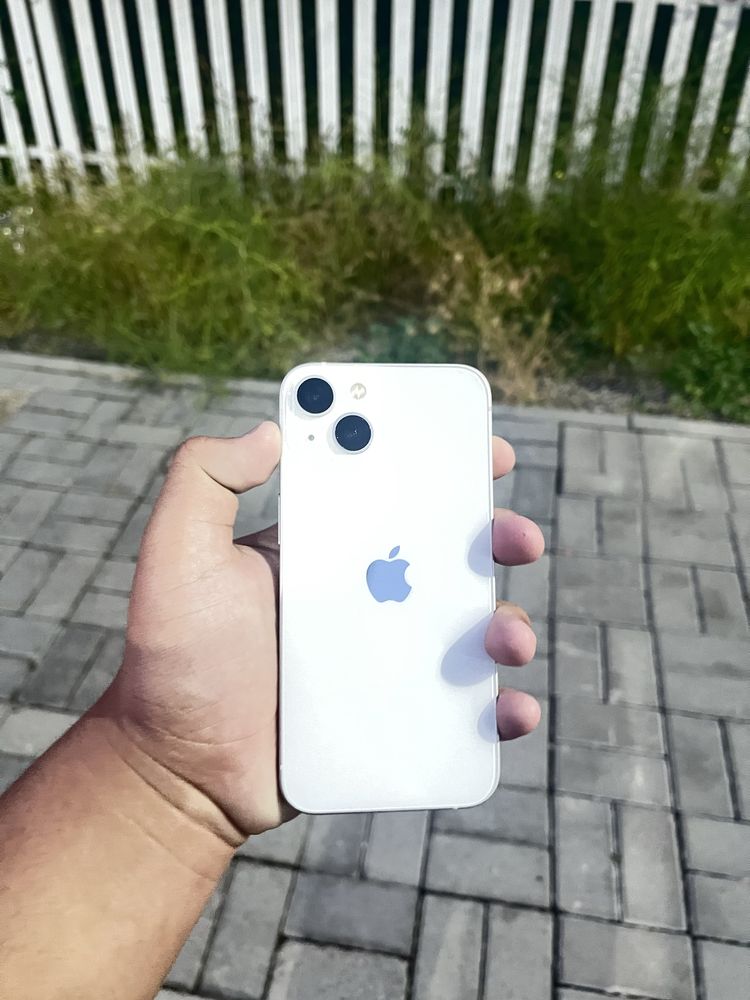 Iphone 13 емкость 100%