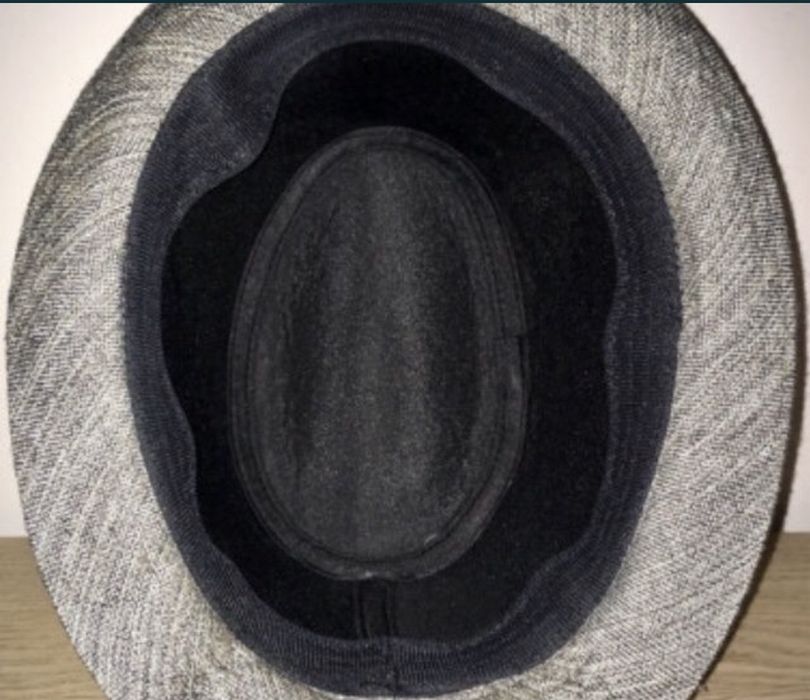 Palarie usor metalizata impecabila