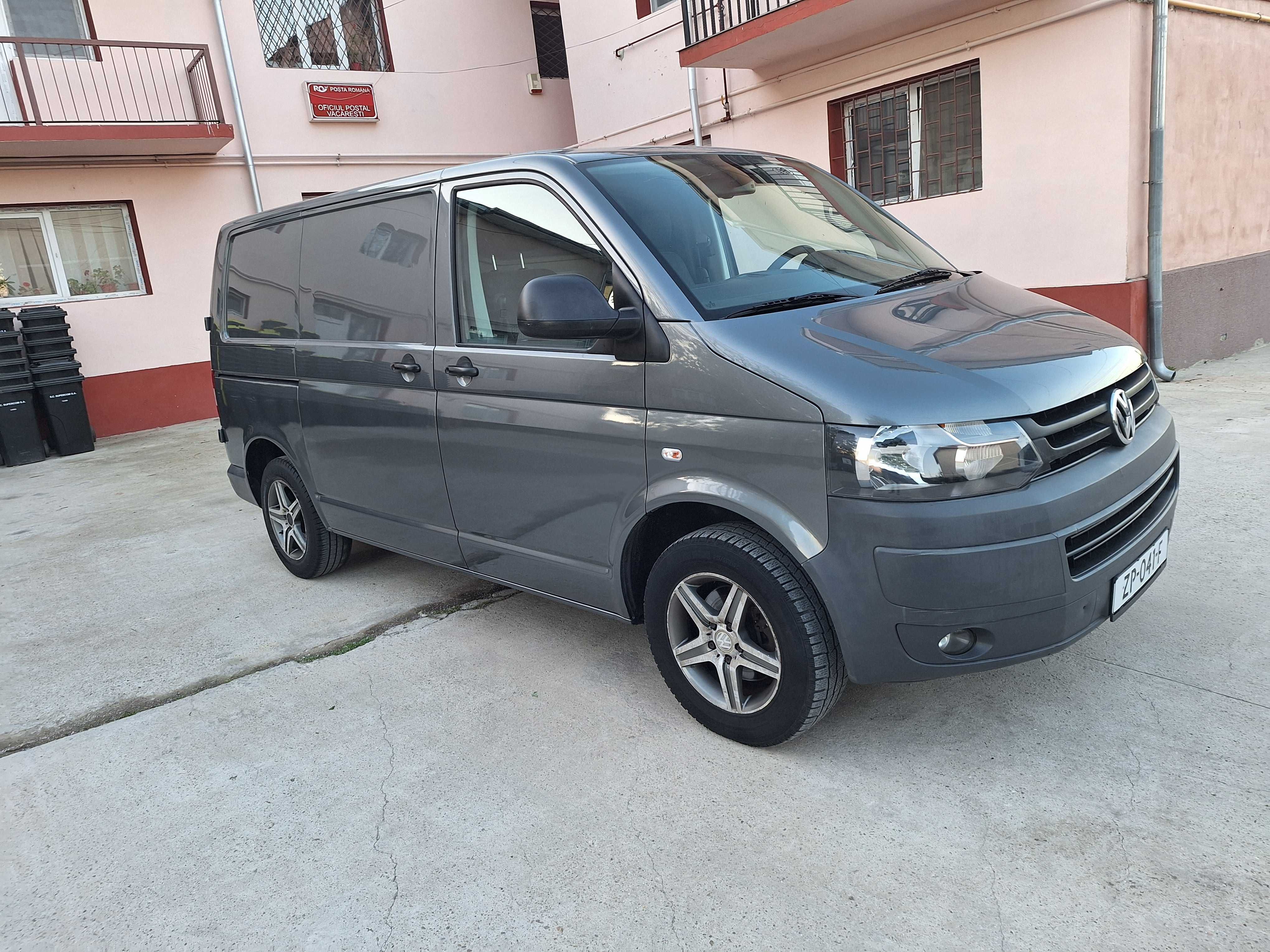 Vw Transporter Facelift/An 2011/2..0 diesel/A.C/Jante /Euro 5/Imp. Ol