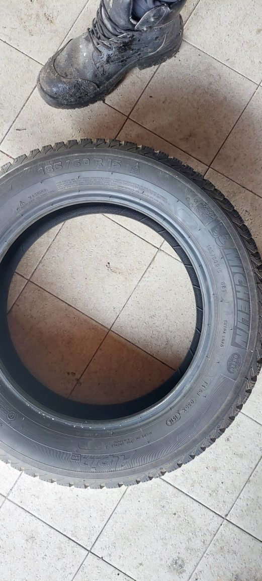 185/60 R15 Dunlop M+S