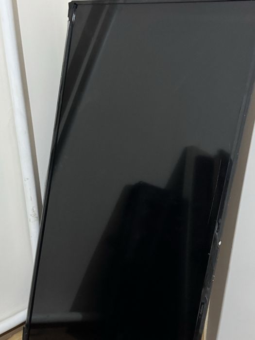 Телевизор бу для кафе Pl