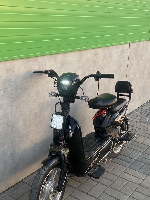 Электроскутер Sup