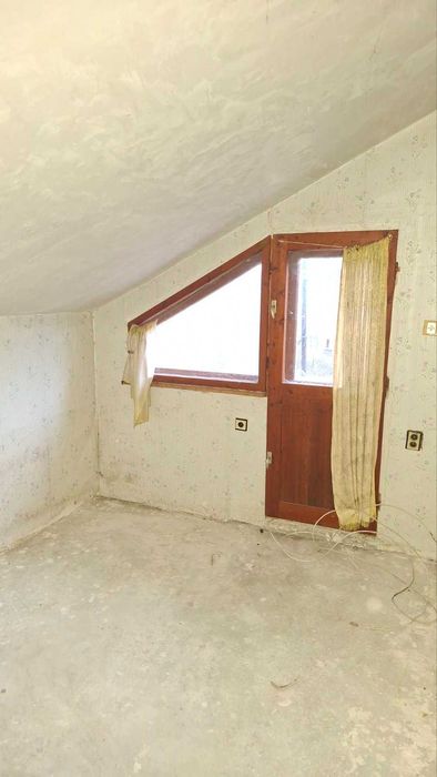 Продава се Къща в Перник, Нов Драгановец - 258 кв.м за 324 €/кв.м - Снимка #5