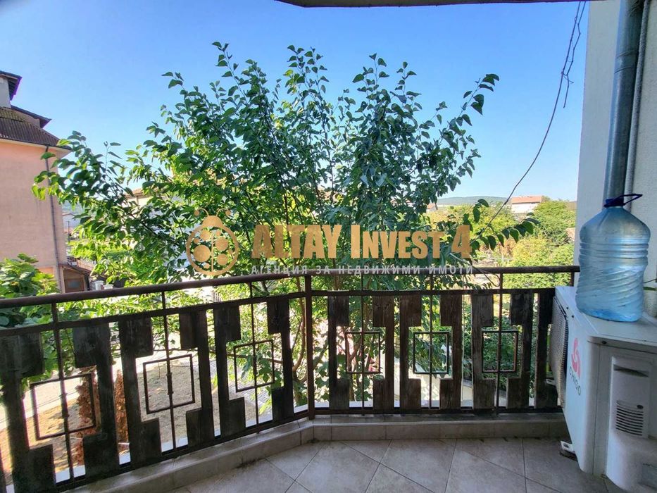 Продава се Четиристаен апартамент в с. Кранево, Област Добрич - 111 кв.м за 766 €/кв.м - Снимка #8