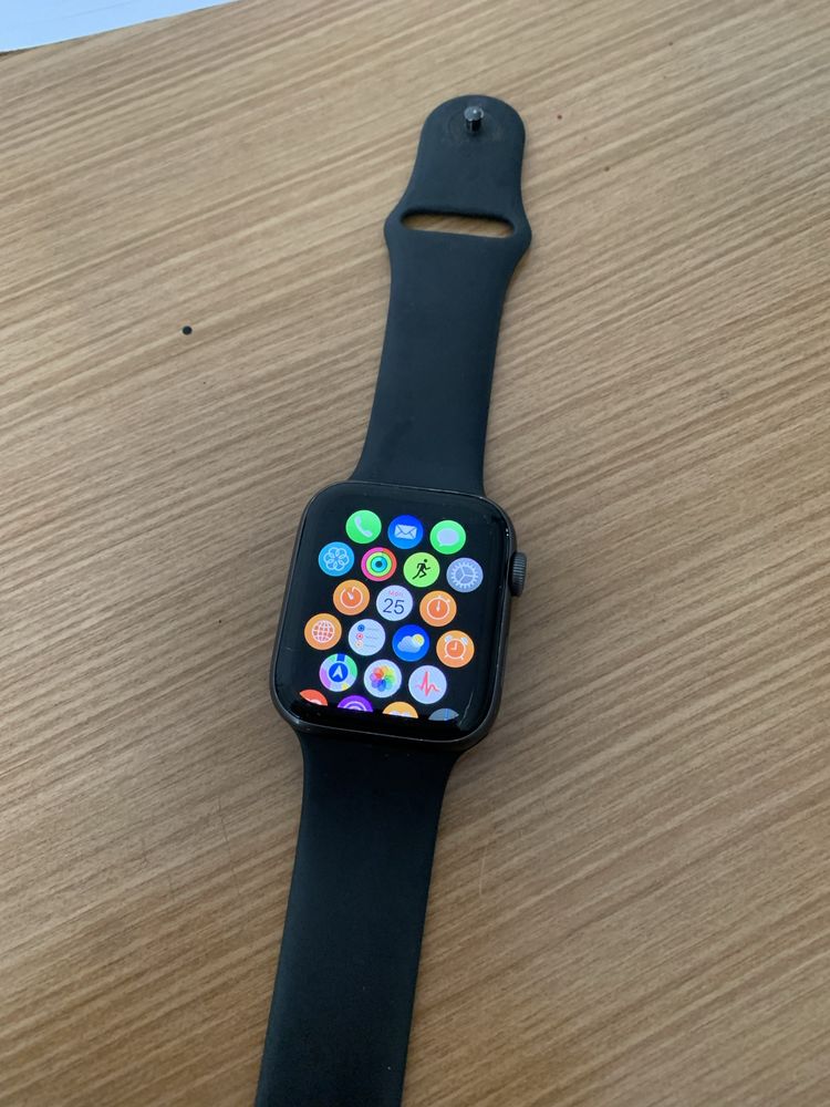 Apple watch seria 4 44 mm