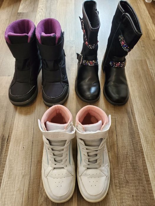 Детски зимни боти и ботуши