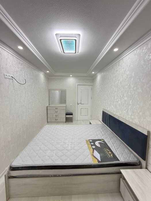 Продаётся 2х комнатная квартира переделено 3х на 1-этаже Вокзал Саодат