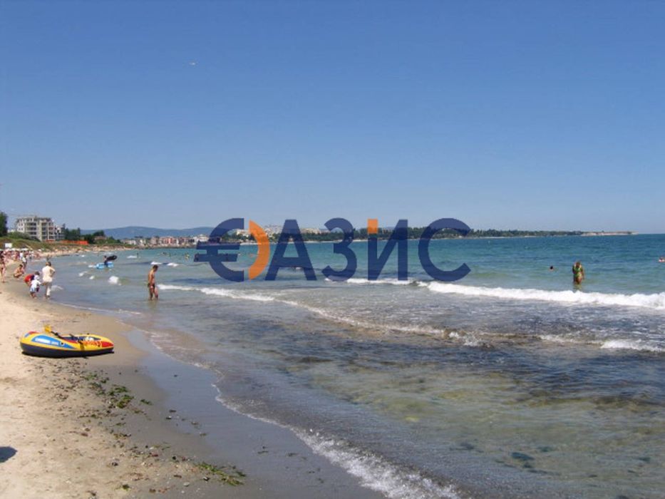 Продава се Тристаен апартамент в с. Равда, Област Бургас - 91 кв.м за 637 €/кв.м - Снимка #12