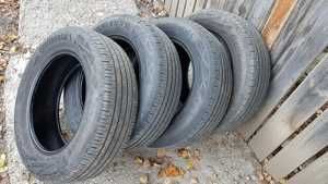 Vind 4 buc. anvelope de vara CONTINENTAL ECOCONTACT 6 215/65/R17 103V