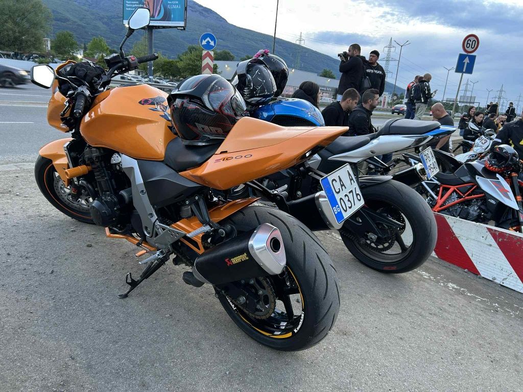 Продавам Kawasaki Z