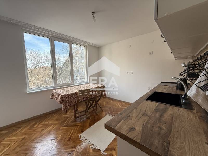 Дава се под наем Двустаен апартамент в Варна, Спортна зала - 50 кв.м за 450 € - Снимка #2