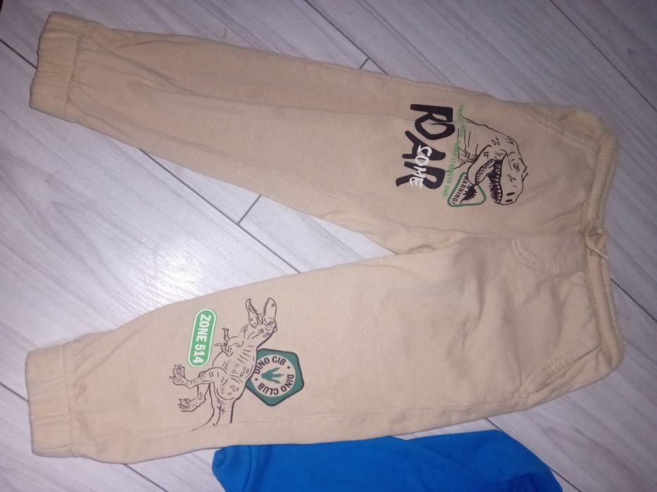 Lot baietel 104 de sezon