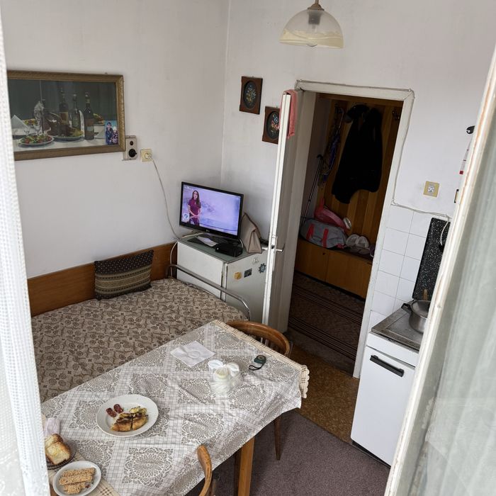 Продава се Тристаен апартамент в Смолян, Стар център - 85 кв.м за 989 €/кв.м - Снимка #16