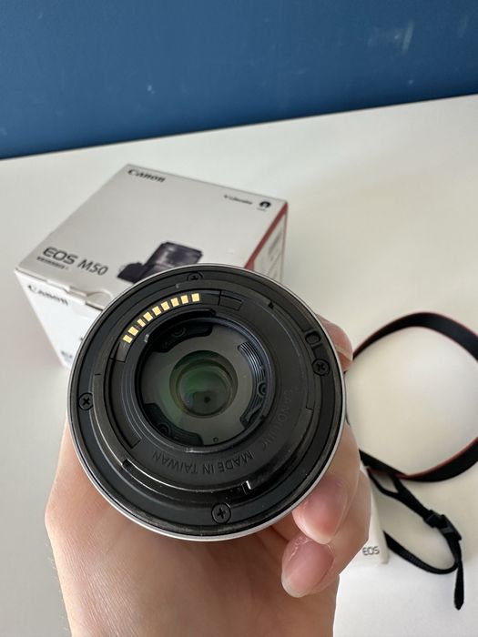 Canon EOS M50 Mirrorless 24 MP APSC, 4 K, kit cu obiectiv EF-M 15-45 m