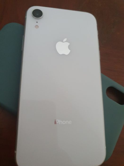 Iphone xr в отличном состояний