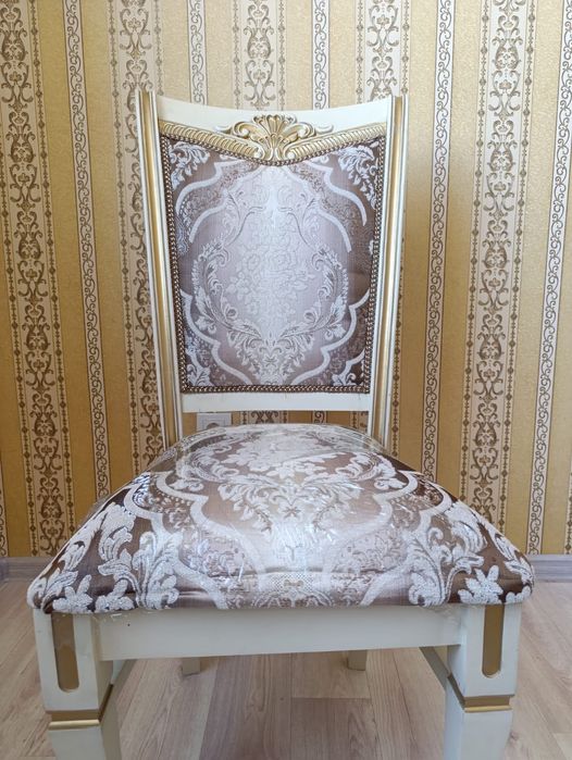 Стулчик для гостиной