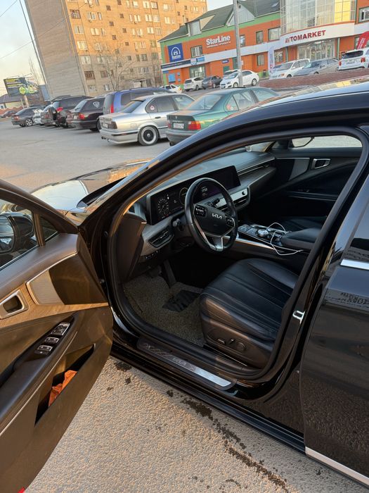 KIA K8 2021 года