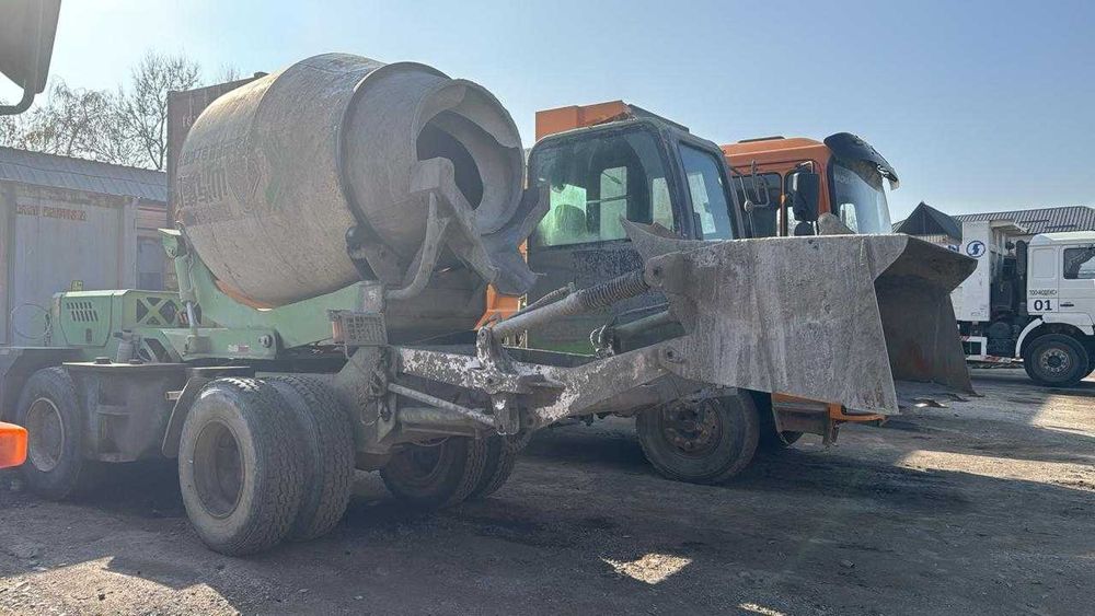 Аренда Бетоносмесителя с самозагрузкой