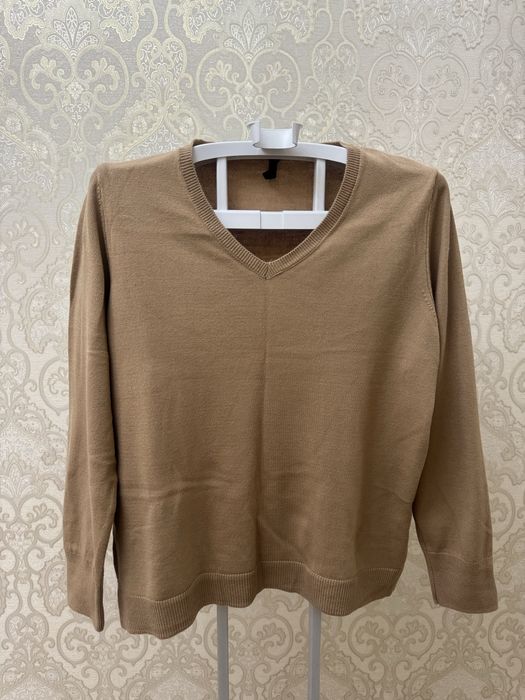 Продается пиджак красный