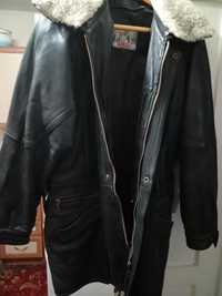Продам кожаную куртку зимнюю, размер 58-60