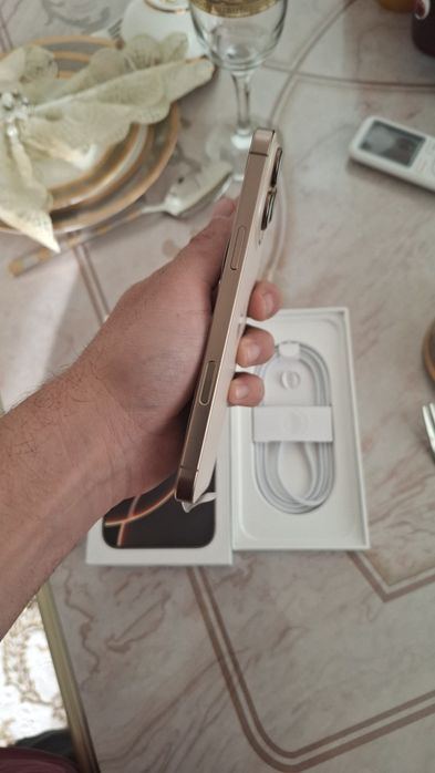 Iphone 16 pro max sotiladi