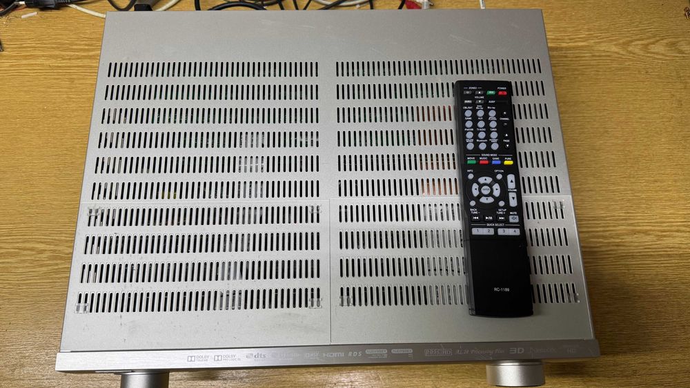 Receiver Denon AVR-X4000