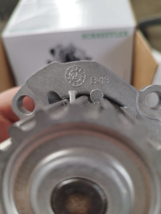 Водна помпа INA Audi/Ауди