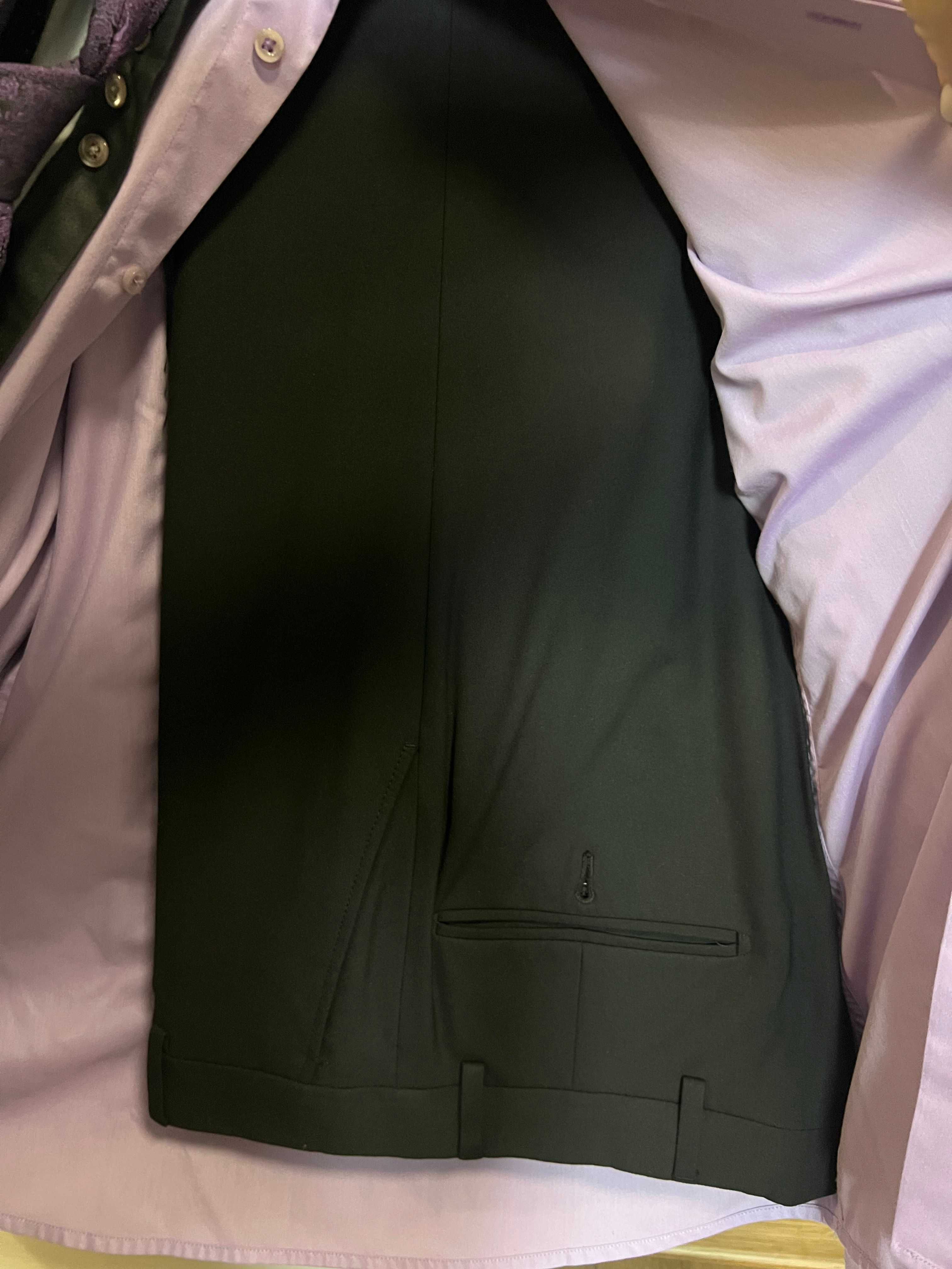 Черен Костюм M Suit като НОВ 48